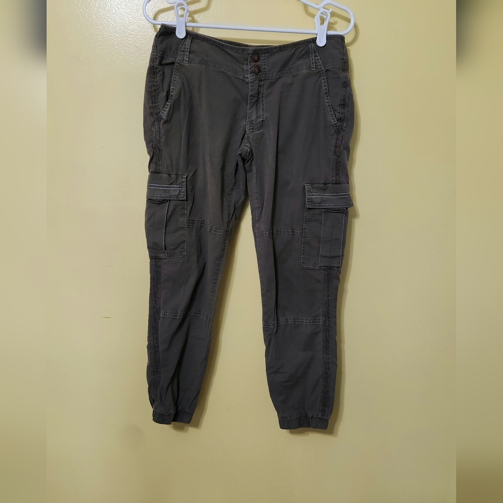 Prana green cargo capris. Size 4